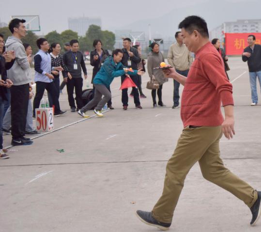 乒乓球(1).jpg